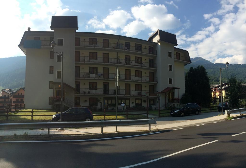 Appartamento Aprica 2.0 Bagian luar foto